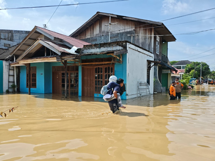 Progres Turap Bontang Permai Sudah 72 Persen, Warga Minta Segera Diselesaikan