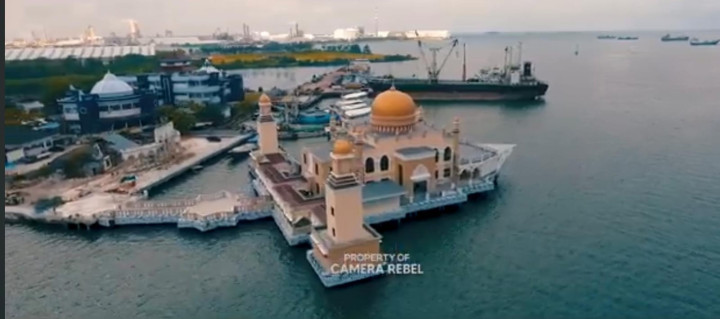 Bakal Bangun Taman Pakai Dana Pribadi, Neni Ingin Masjid Terapung Indah Bak Taj Mahal