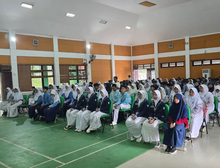 Disdikbud Bekali Pengurus PIKR dan PMR Tentang Sekolah Sehat; Pelajar Jadi Pelopor di Dunia Pendidikan