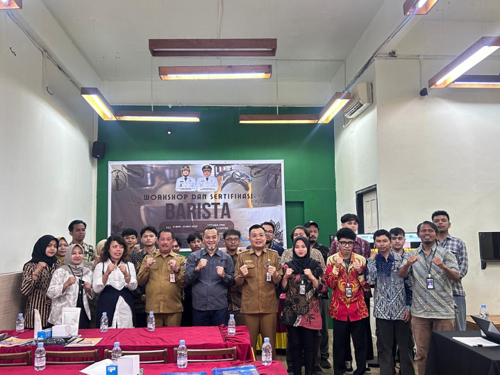 Dispopar Bontang Gelar Pelatihan Barista, Cetak SDM Kreatif dan Berdaya Saing