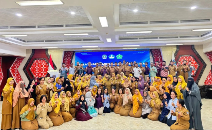 Hadapi Arus Teknologi, Neni Minta Guru Perkuat Pendidikan Karakter