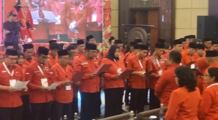 Breaking News ! Joni Alla Padang Resmi Pimpin PDIP Bontang