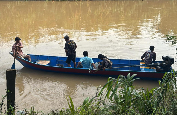 Jatuh ke Sungai saat Langsir Sawit di Santan Ulu, Seorang Pekerja Hilang