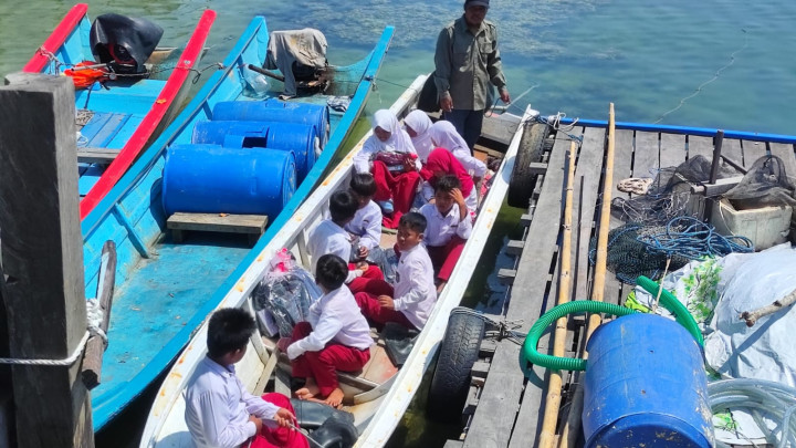 Disdikbud Anggarkan Rp 695 Juta untuk Sewa 4 Ketinting; Akomodasi Guru dan Murid di Pesisir