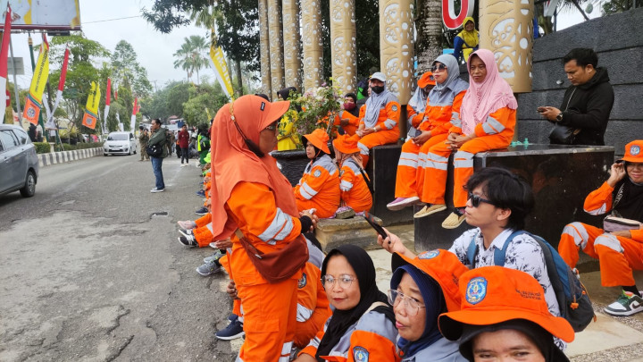 DLH Bontang Tegur Perusahaan; Uang Disetor ke Bank, Pastikan Gaji Dibayar Besok