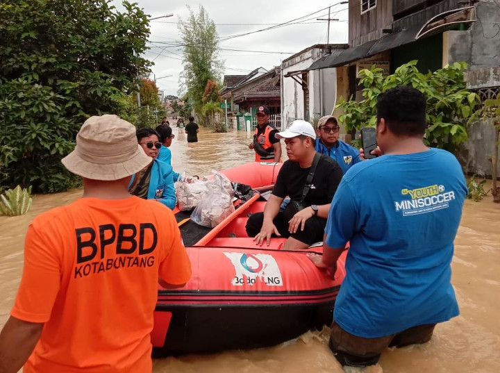 Ketua RT 29 Api-Api Keluhkan Bantuan Makanan Minim; Butuh 700 Bungkus, Hanya Dikasih 70