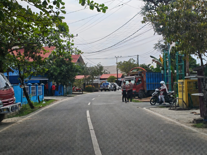 Abaikan Rambu Dilarang Parkir; Pengemudi Truk di Pattimura Ditilang Polantas Bontang