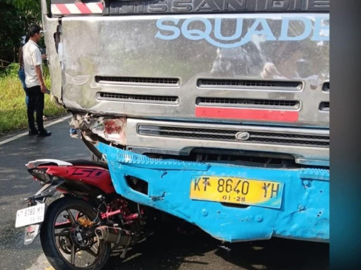 Hantam Truk di Jalan Poros Samarinda-Bontang, Pemotor Tewas