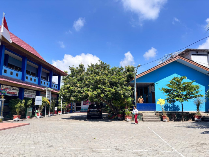 Guru SDN 002 BU Siagakan Hotspot Darurat saat TKA; Antisipasi Gangguan Jaringan