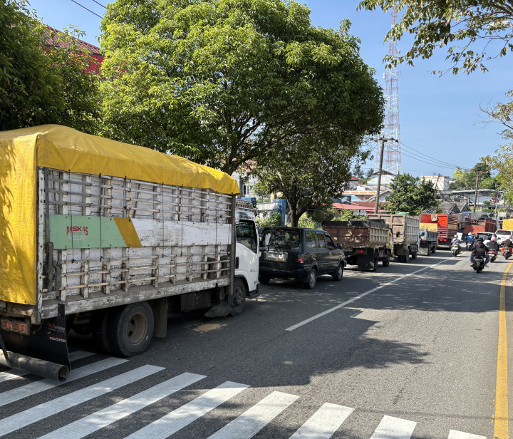 Pemkot Bontang Curiga Kuota Solar Dikurangi; Antrean Kendaraan Mengular di Jalanan Sudah Sepekan
