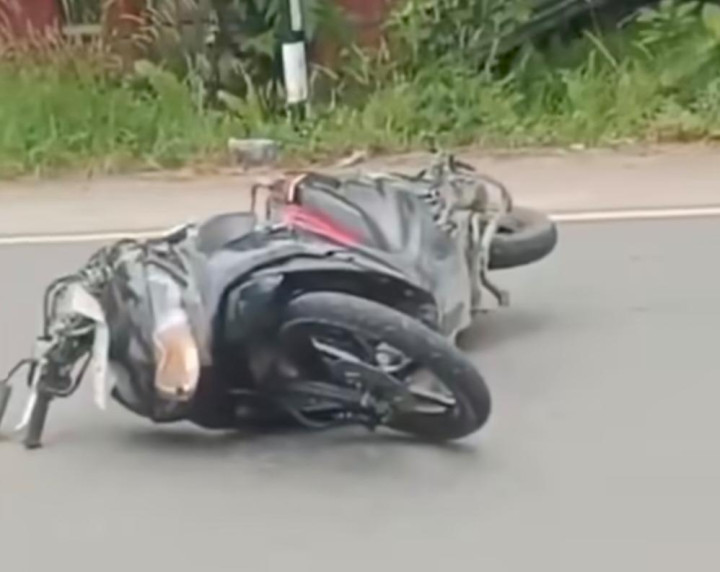 Tabrak Truk karena Hindari Lubang di Poros Bontang-Sangatta, Pengendara Motor Tewas di Tempat