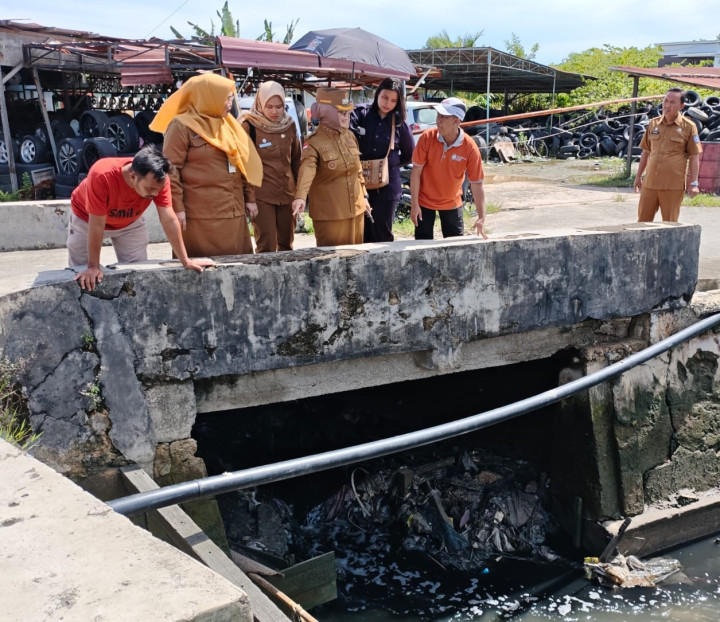 Wali Kota Bontang Neni Minta Pejabat Mundur Jika Tak Mampu Urusi Sampah; Ketua RT Juga Imbau Aktif