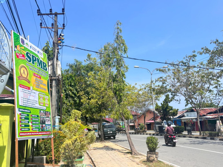 SDN 013 Bontang Selatan Pertahankan SPMB Manual; Kepsek : Masih Ada Orang Tua Belum Paham Online