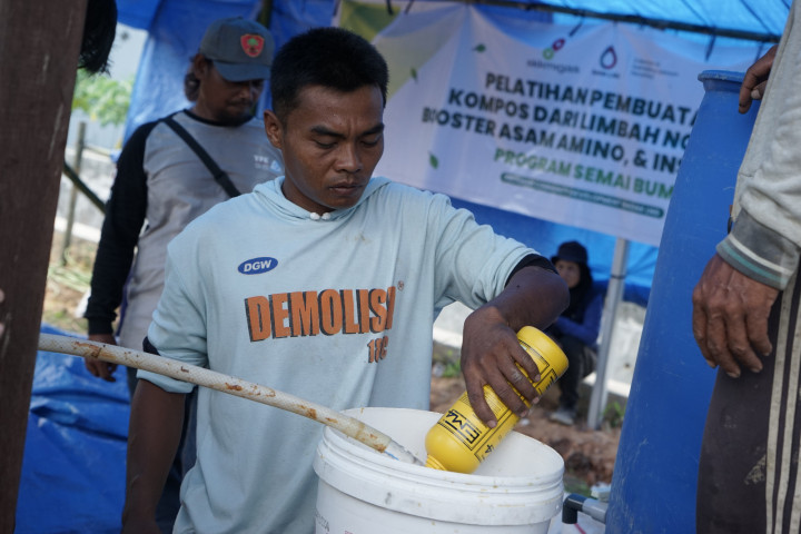 feed